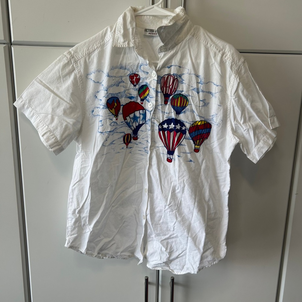 Victoria Jones Petites White Cotton Hot Air Balloon Print Button Down Shirt PL
